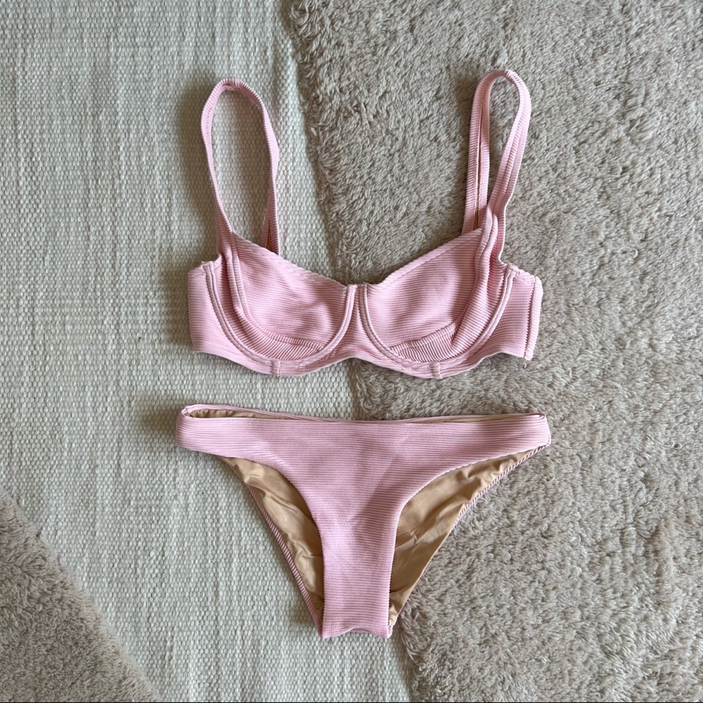 Zulu & Zephyr Pink Ribbed Underwire Bikini Set